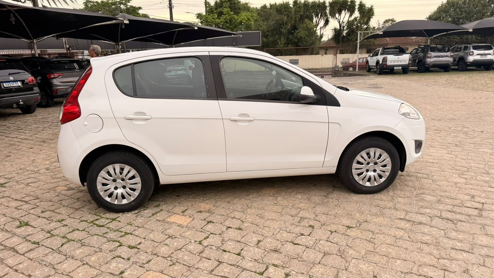 Fiat Palio ATTRACTIVE 1.0 - foto 3