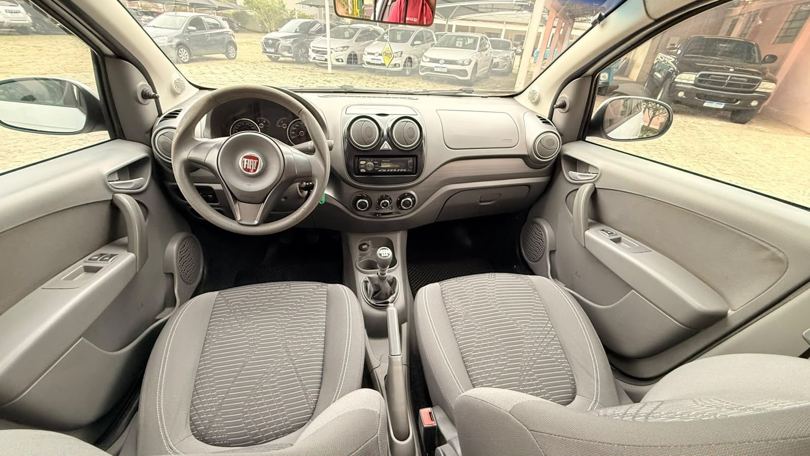 Fiat Palio ATTRACTIVE 1.0 - foto 5