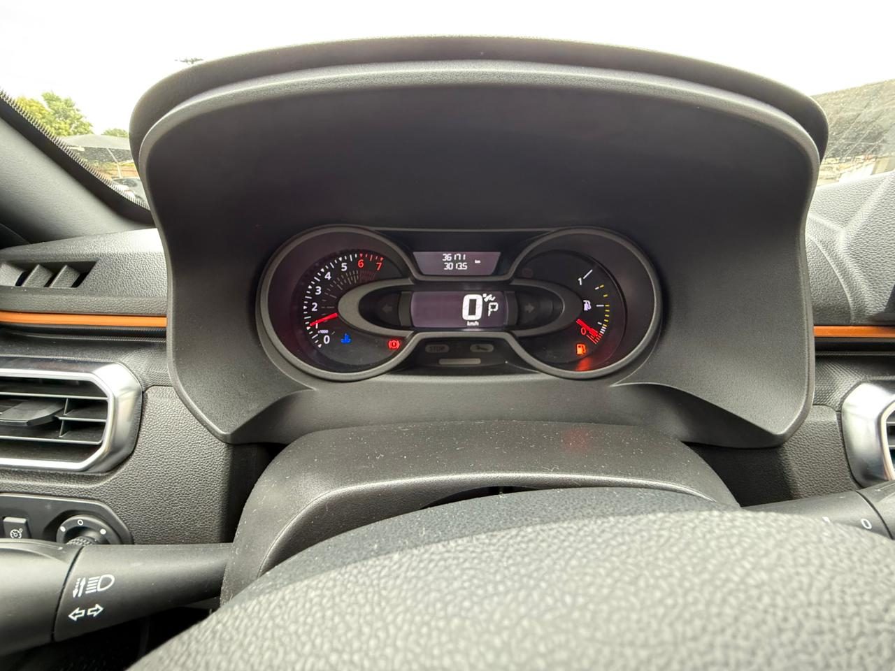 Renault Oroch OUTSIDER 1.3 TURBO CVT - foto 2