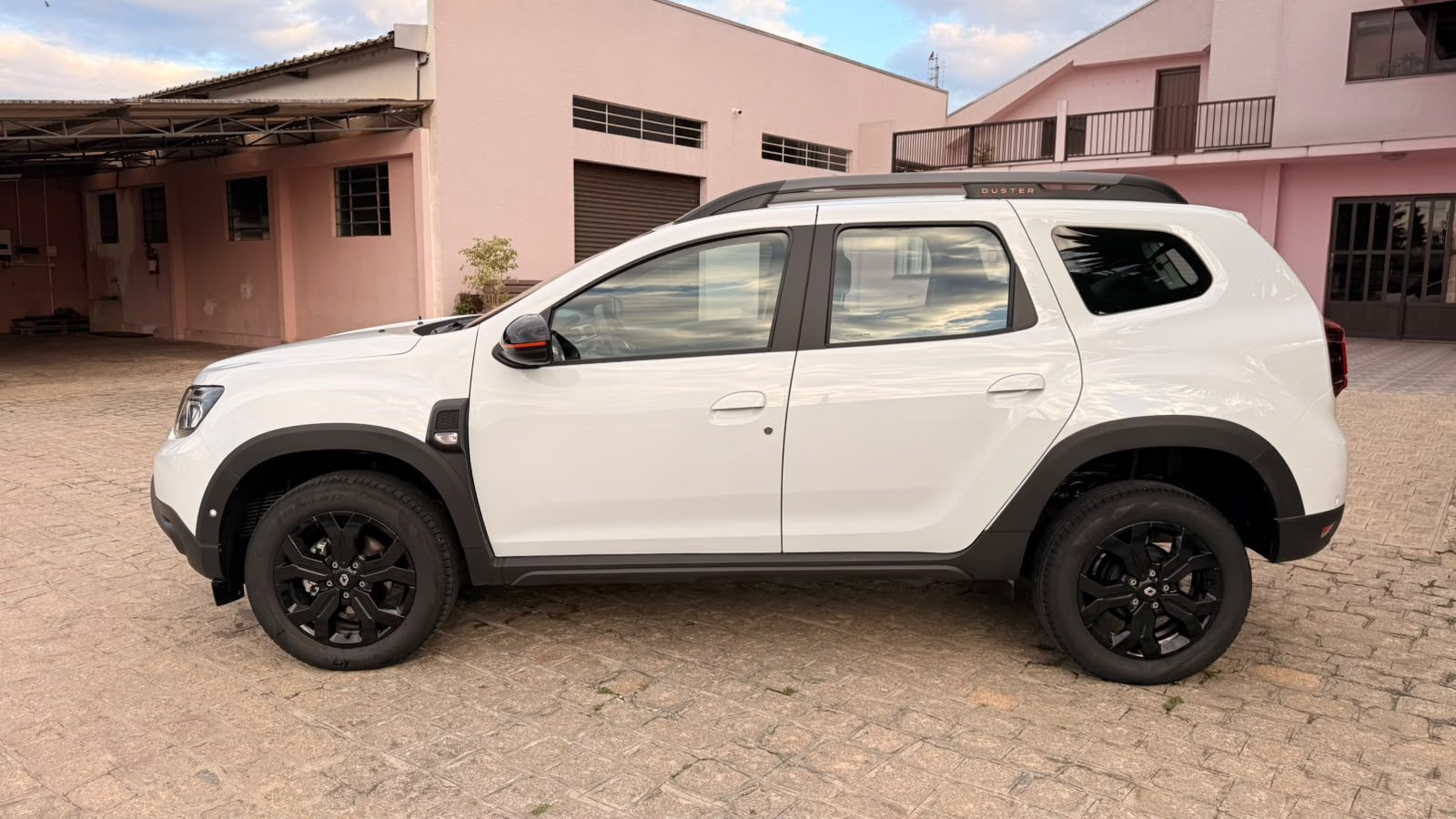 Renault Duster ICONIC 1.3 TURBO CVT 2027 - foto 12