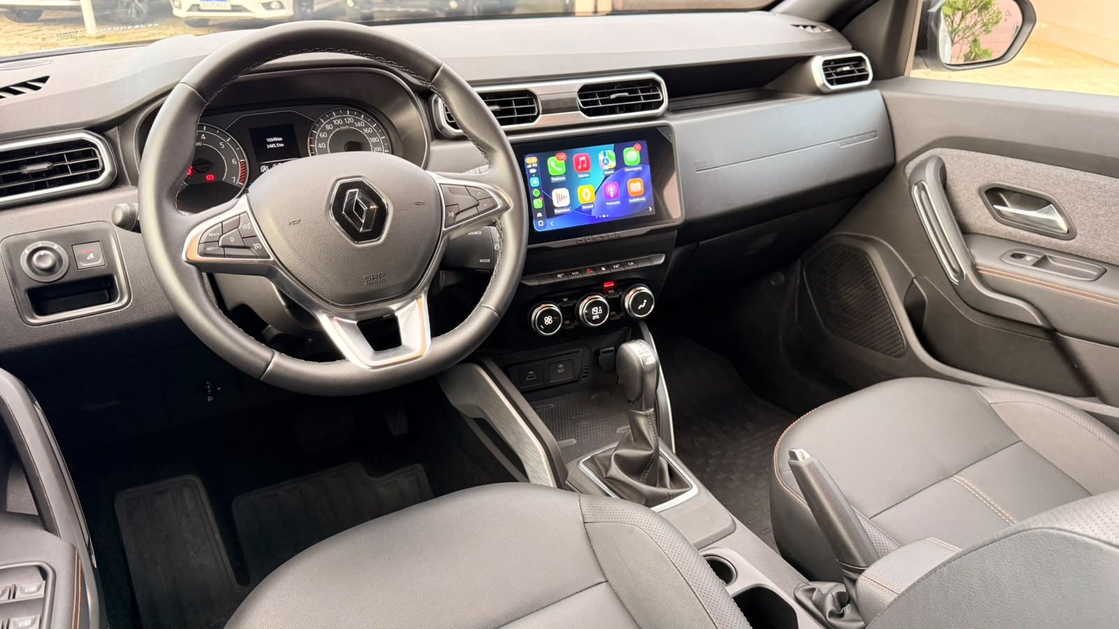 Renault Duster ICONIC 1.3 TURBO CVT 2027 - foto 17