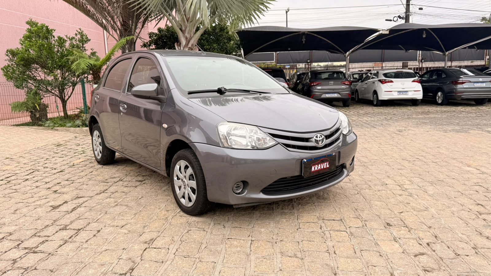 Toyota Etios X 1.3 16V HATCH - foto 6