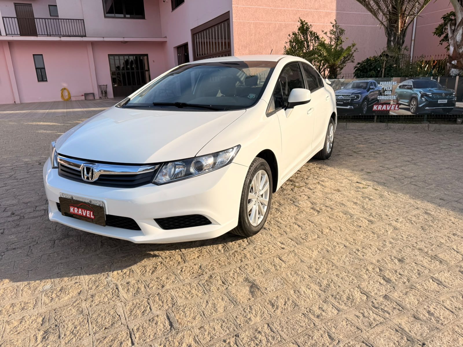 Honda Civic LXS 1.8 MT - foto 1