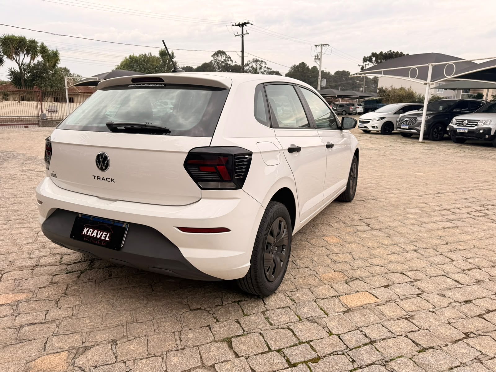 Volkswagen Polo TRACK 1.0 - foto 8