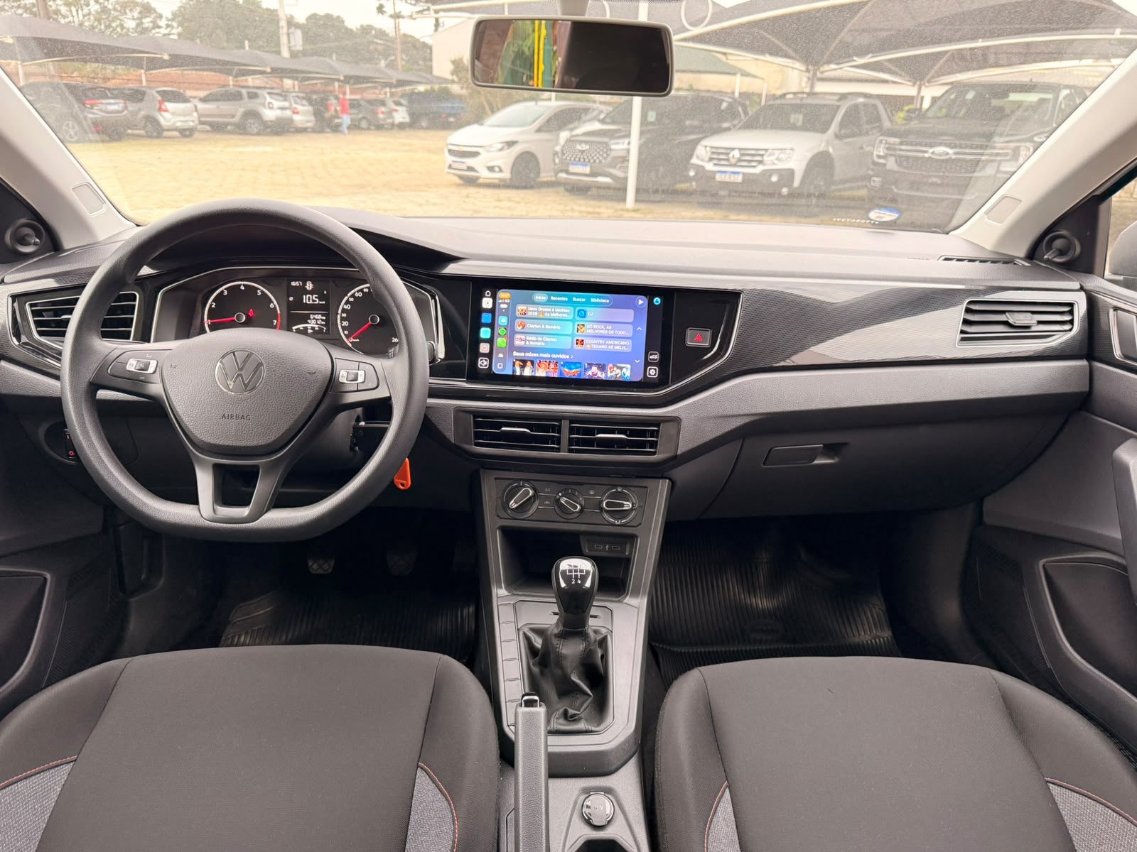 Volkswagen Polo TRACK 1.0 - foto 13