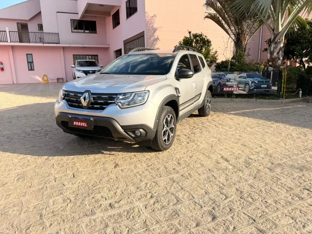Renault Duster ICONIC 1.6 CVT