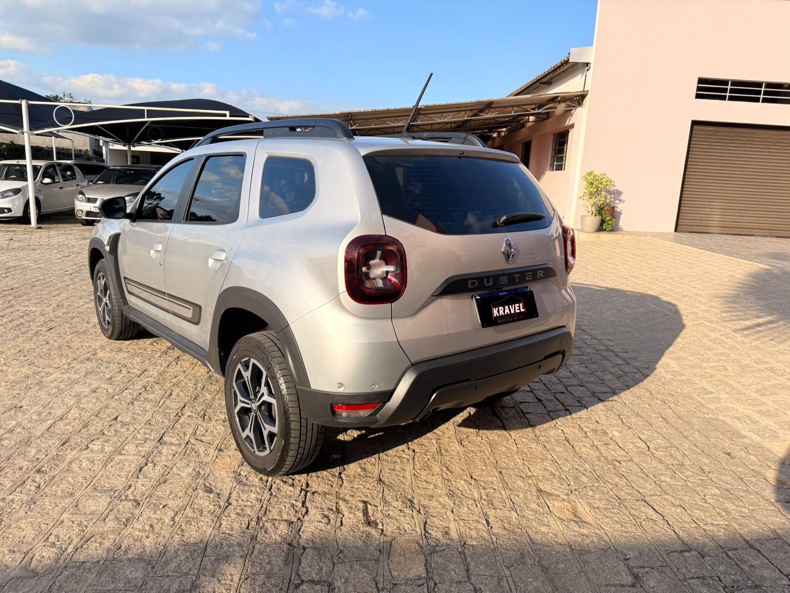 Renault Duster ICONIC 1.6 CVT - foto 4