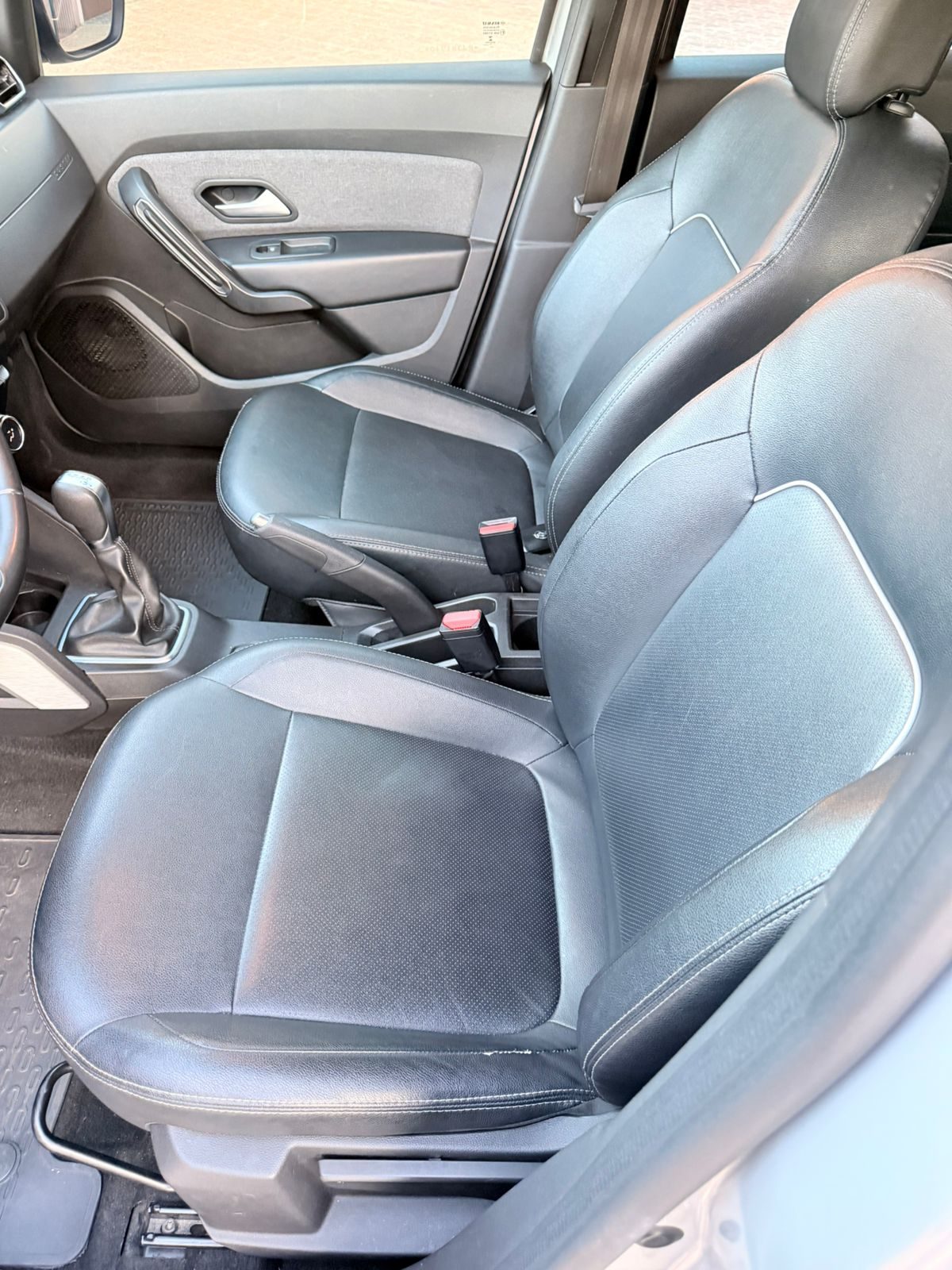 Renault Duster ICONIC 1.6 CVT - foto 12