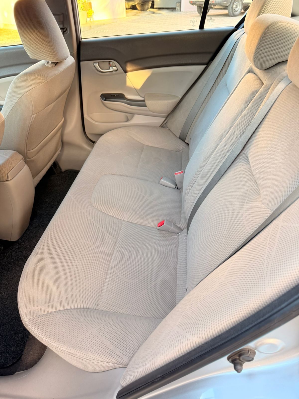 Honda Civic LXS 1.8 MT - foto 14