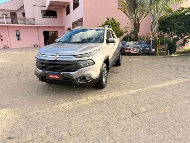 Fiat Toro FREEDON 1.8 AT