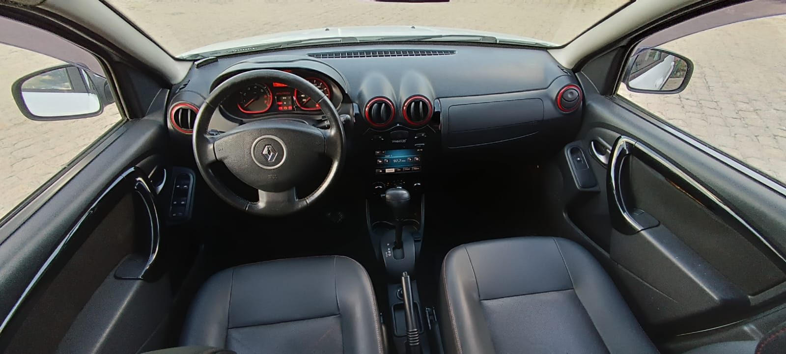 Renault Sandero STEPWAY 1.6 AT - foto 5