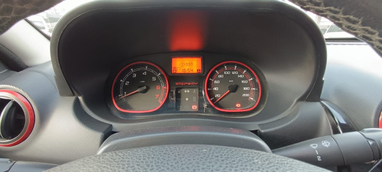 Renault Sandero STEPWAY 1.6 AT - foto 15