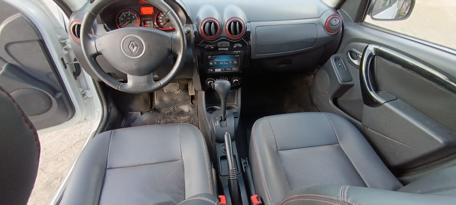 Renault Sandero STEPWAY 1.6 AT - foto 16