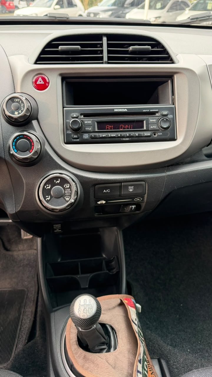 Honda Fit LXL 1.4 MT - foto 5