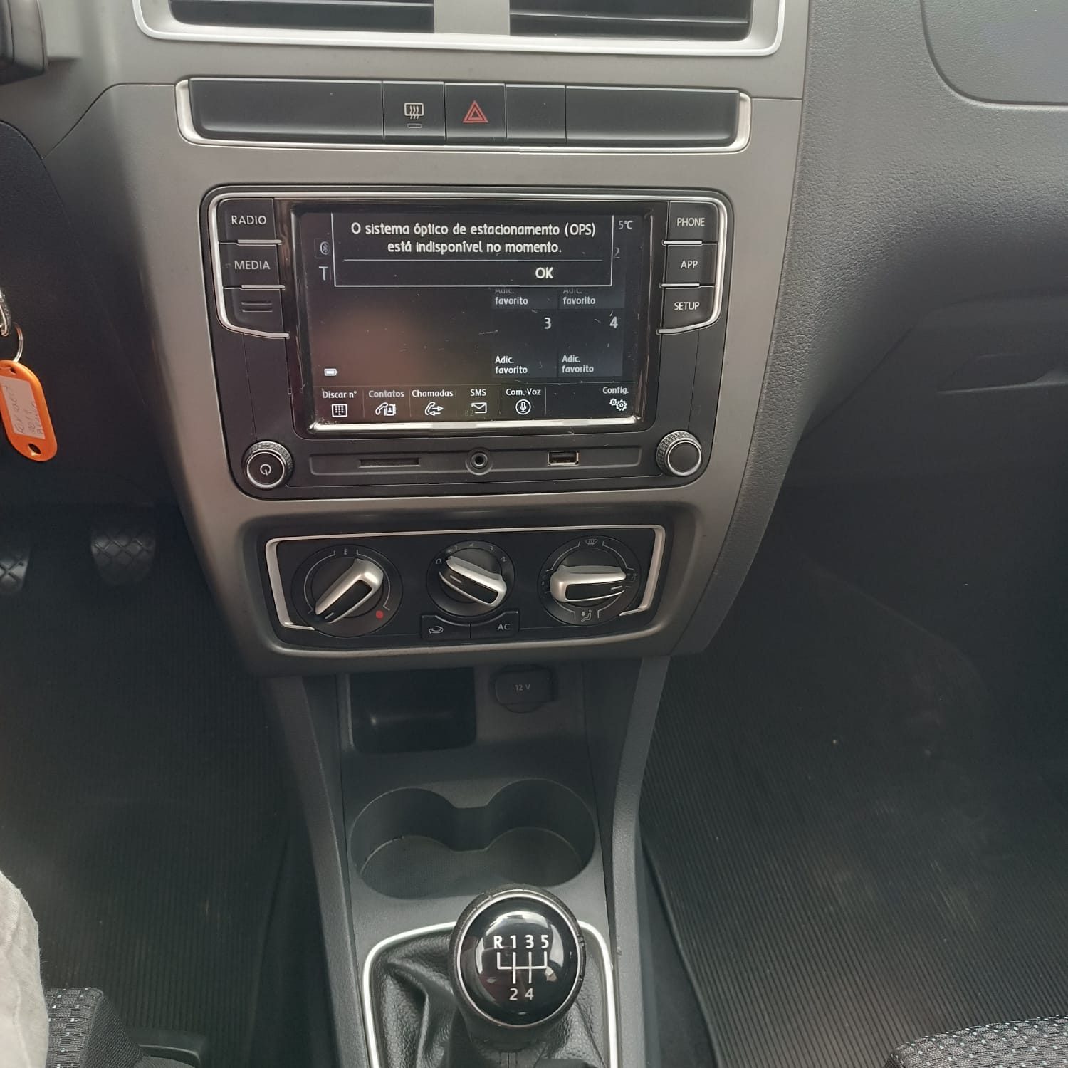 Volkswagen Fox CONNECT 1.6 MT - foto 9