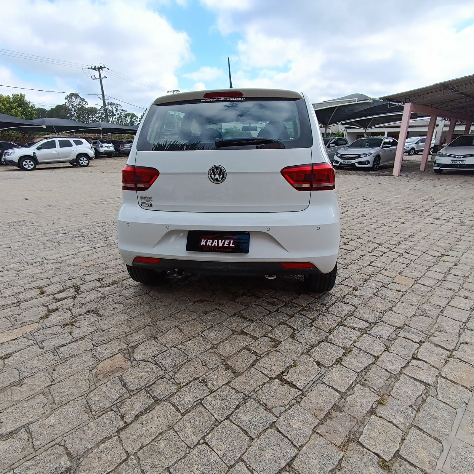 Volkswagen Fox CONNECT 1.6 MT - foto 12
