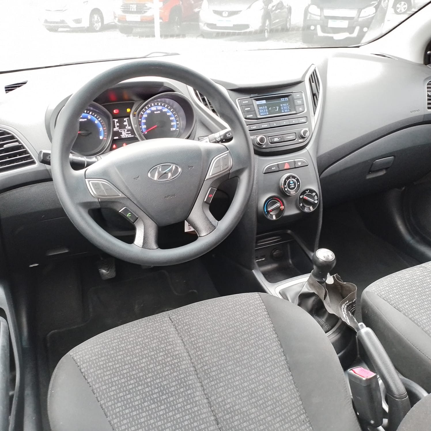 Hyundai HB20 HB UNIQUE 1.0 - foto 11