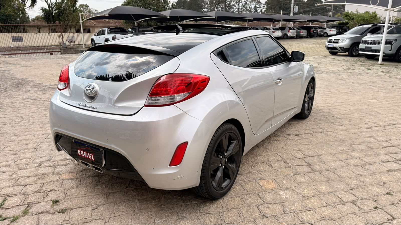 Hyundai Veloster 1.6 AT 16V AT - foto 4
