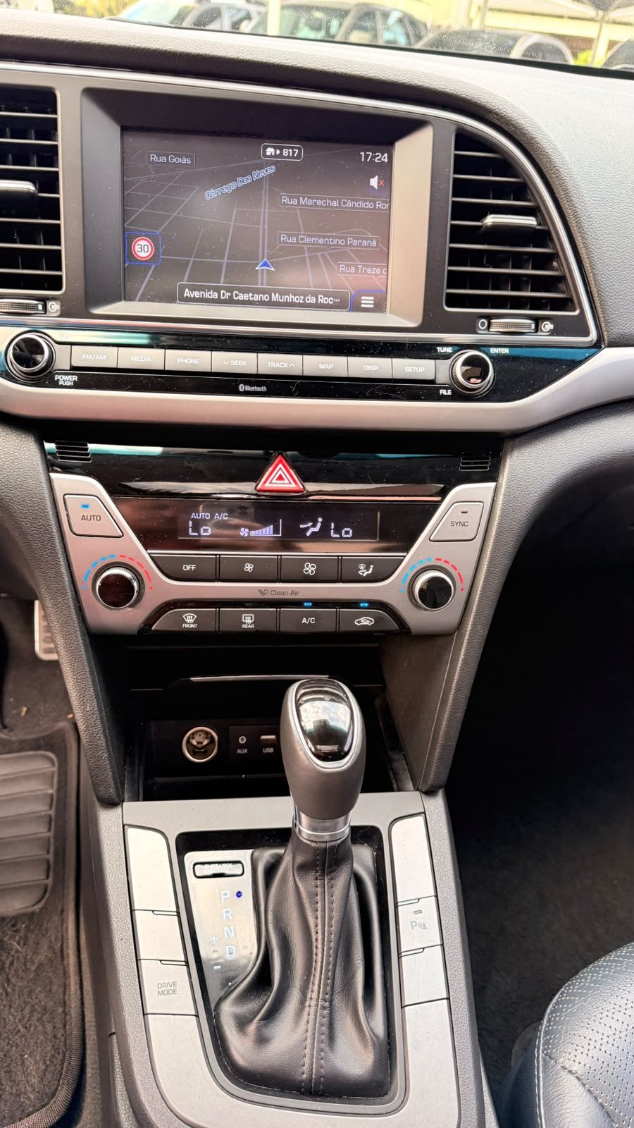 Hyundai Elantra 2.0 16V AT - foto 11