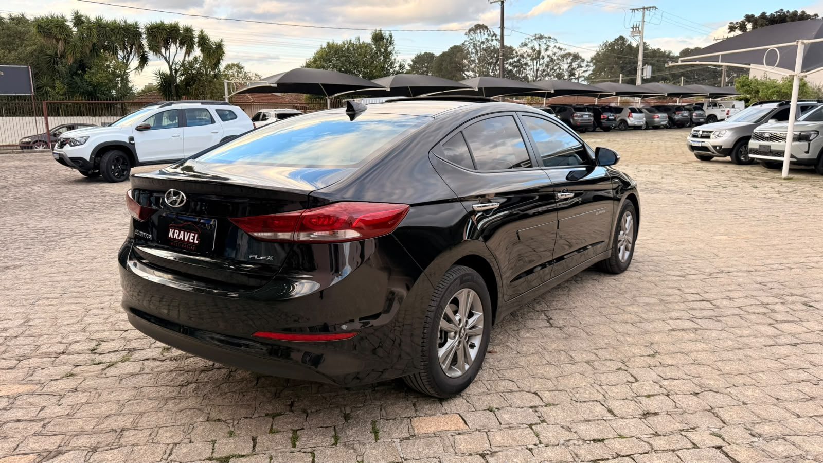 Hyundai Elantra 2.0 16V AT - foto 20