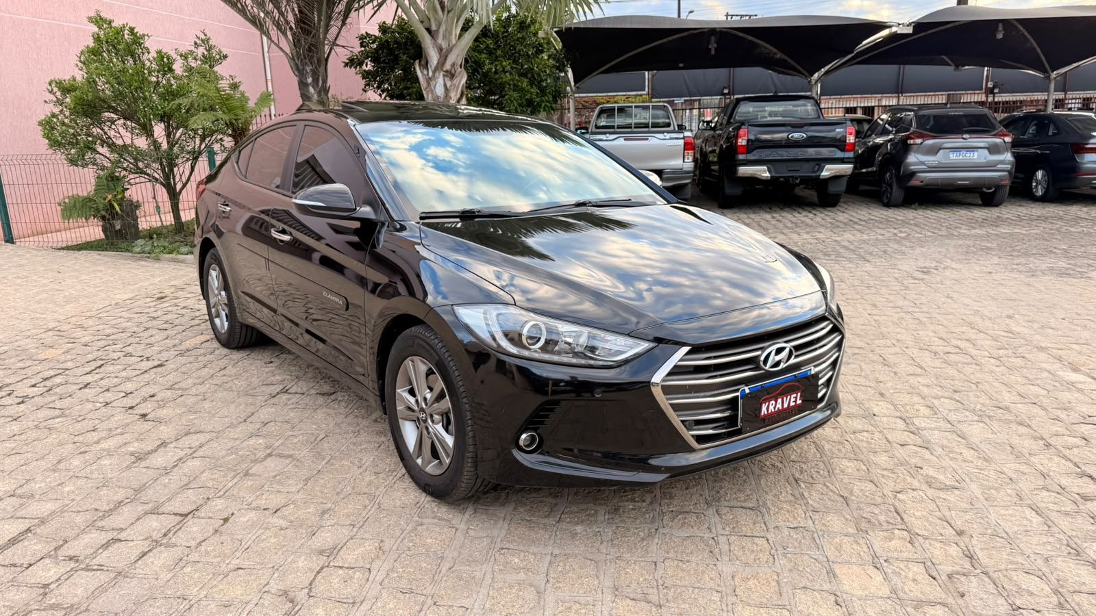 Hyundai Elantra 2.0 16V AT - foto 25
